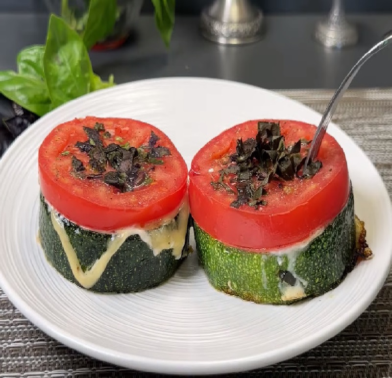 Cheesy Zucchini Tomato