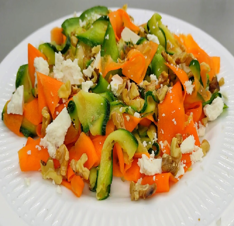 Fresh Zucchini Carrot Salad