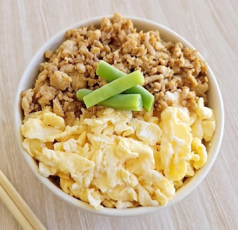 Chicken & Egg Rice Bowl