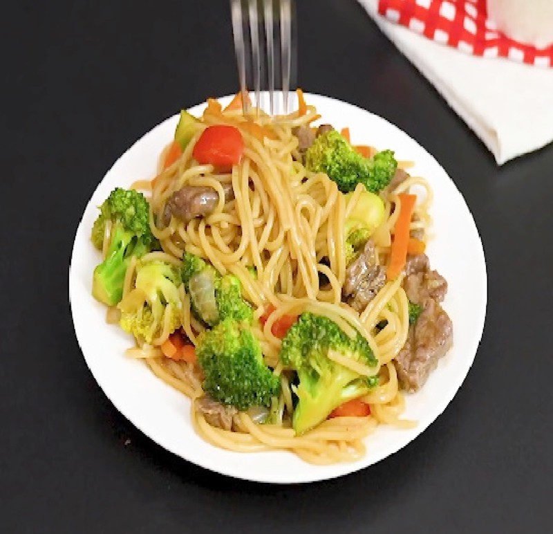 Stir Fry Pasta With Vegetables